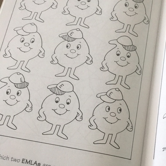 2 Kids Activity Books -Physical Activity & Fun & Games Book - Picture 8 of 11